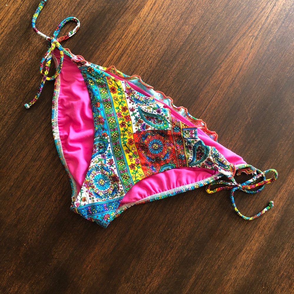 String bikini bottom XL